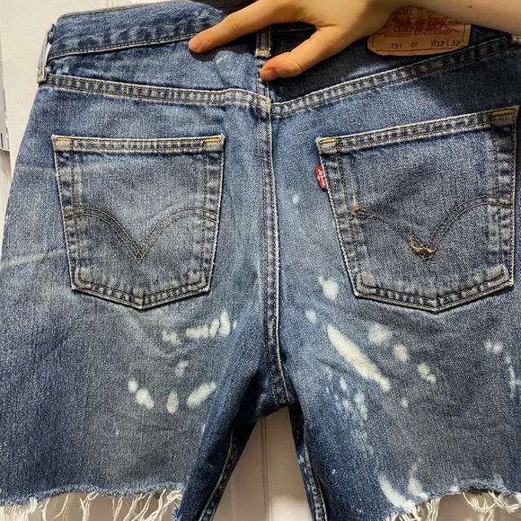 Levi acid wash vintage one of a kind shorts - Picture 5 of 7